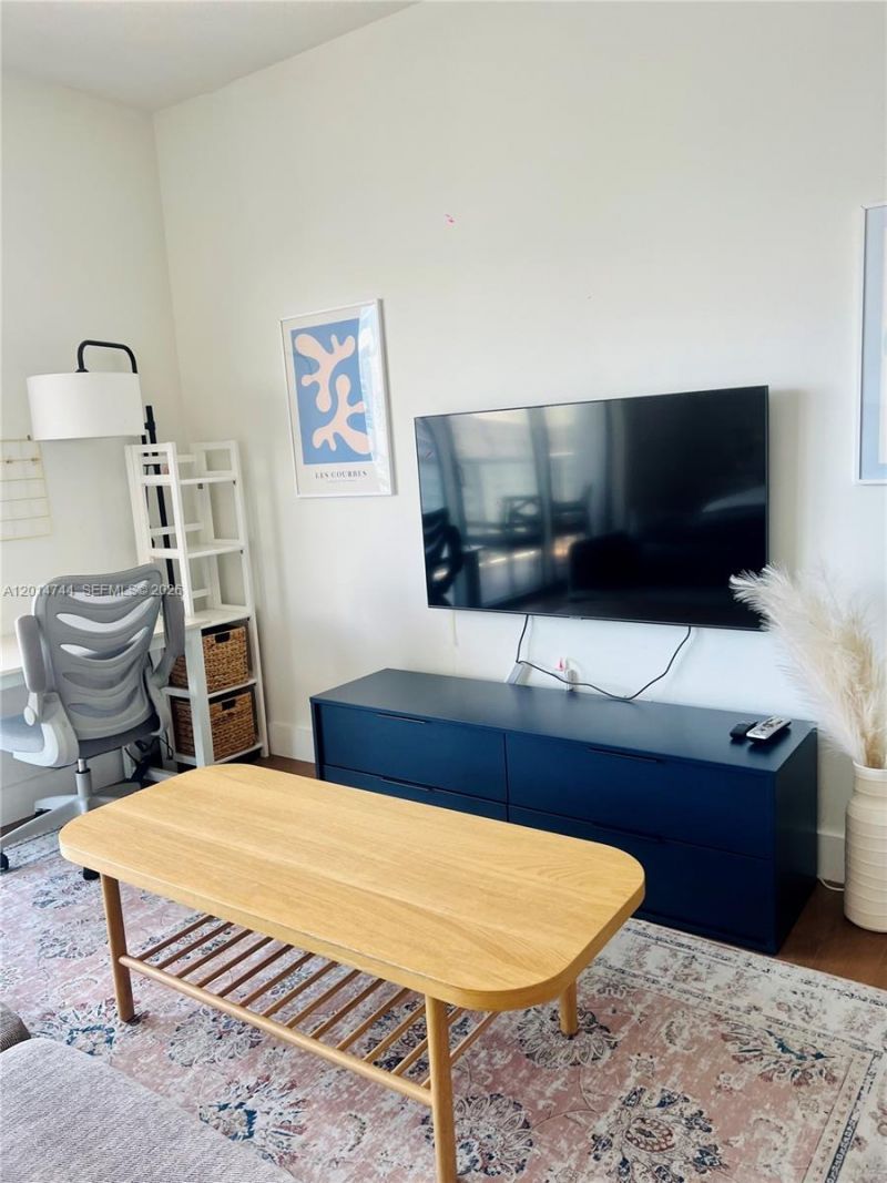 1060 Brickell Ave , Unit 3709, Miami, FL 33131 Photo
