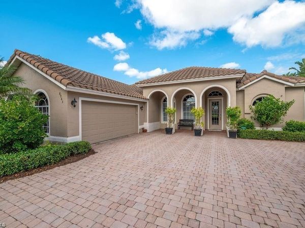 8963 Appaloosa CT , NAPLES, FL 34113