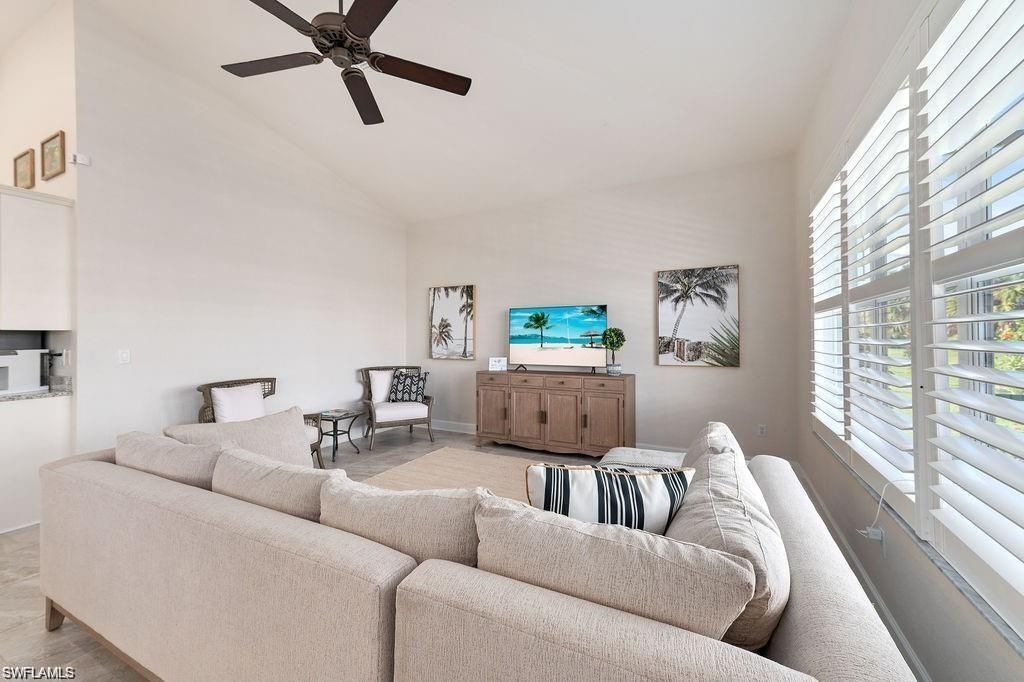 8963 Appaloosa Ct, Naples, FL 34113 Photo