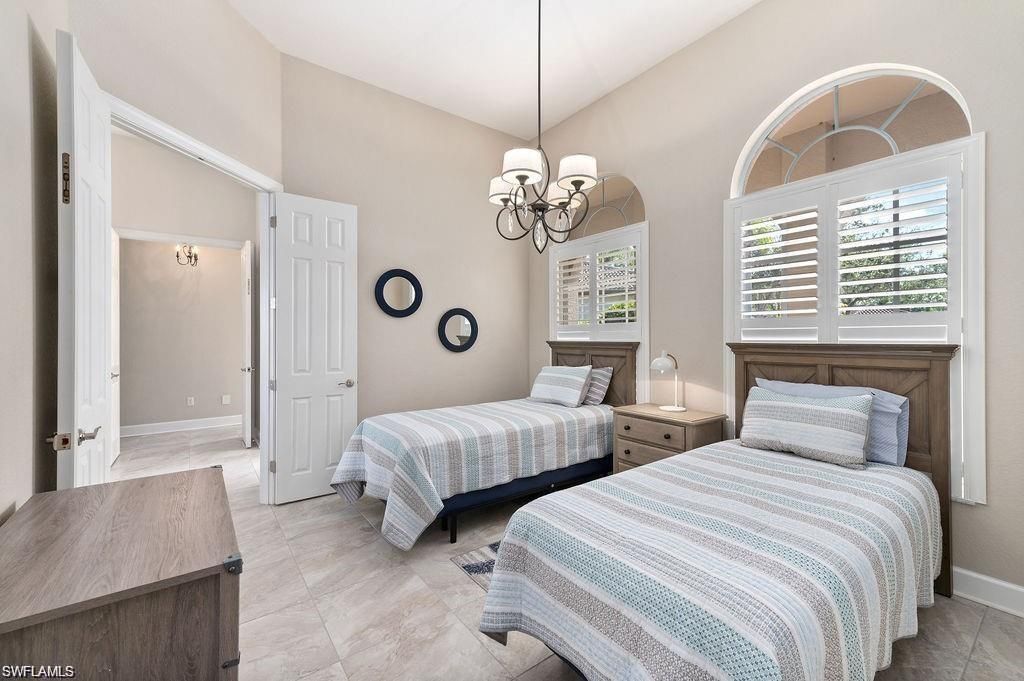 8963 Appaloosa Ct, Naples, FL 34113 Photo