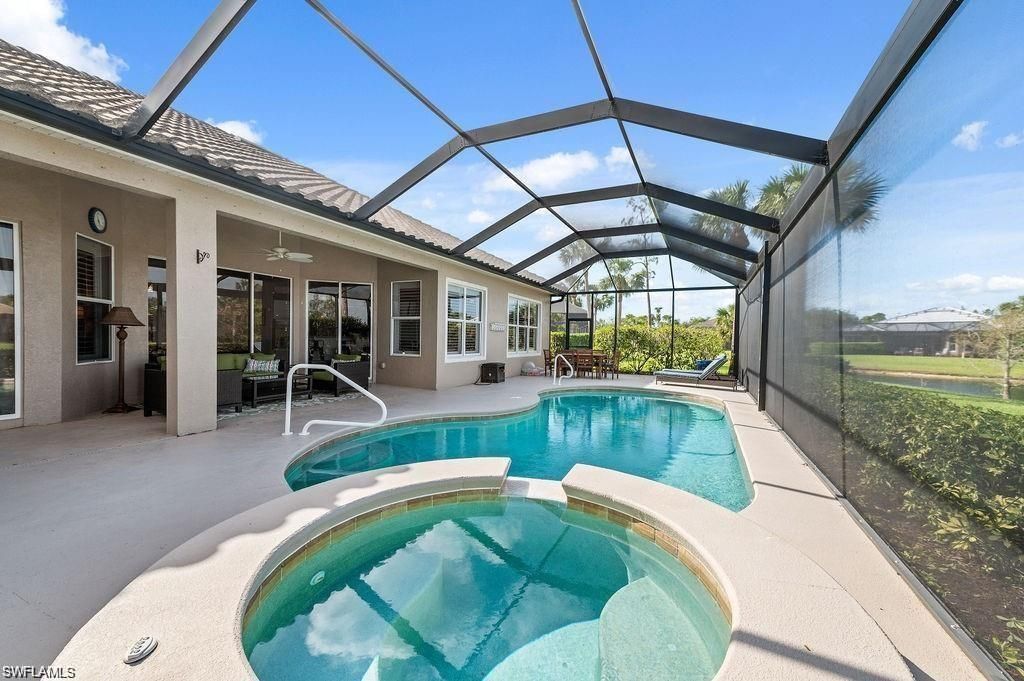 8963 Appaloosa Ct, Naples, FL 34113 Photo