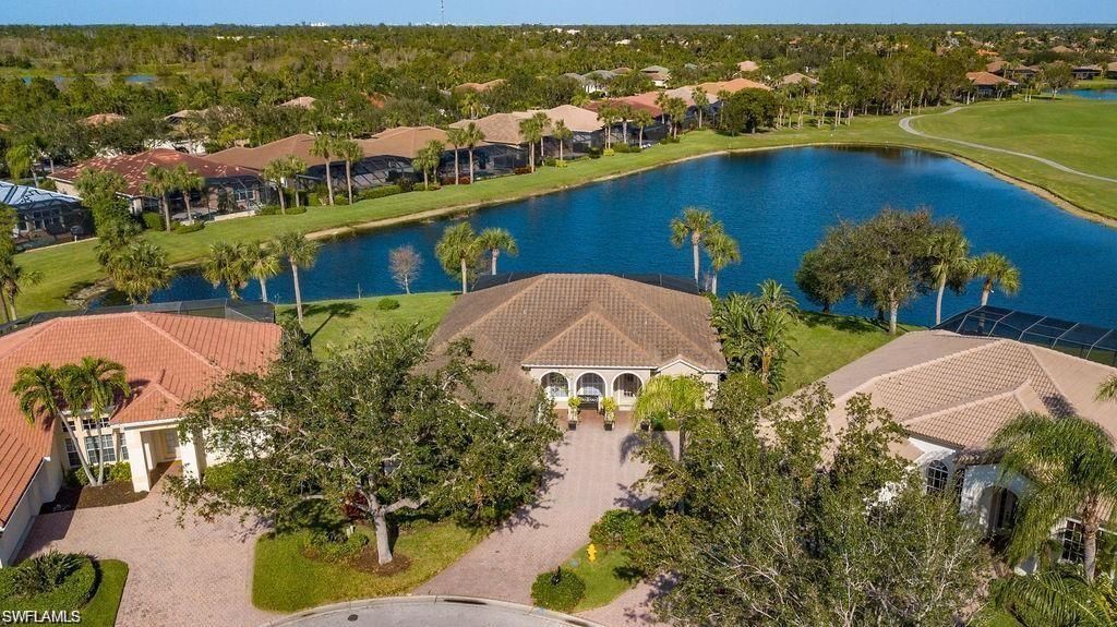 8963 Appaloosa Ct, Naples, FL 34113 Photo