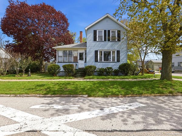 533 Fulton Street, Grand Haven, MI 49417