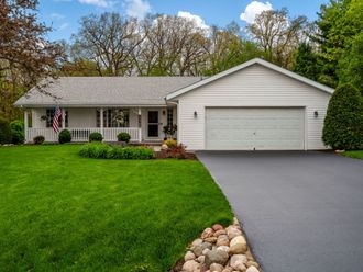 5687 Grey Dove Court Rockford, IL 61109
