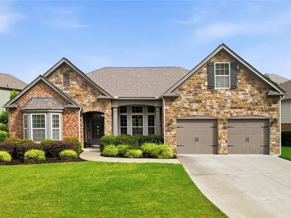 6680 Bransford Drive, Cumming, GA 30040