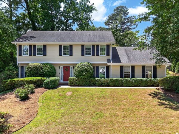 445 Cove Drive NE, Marietta, GA 30067