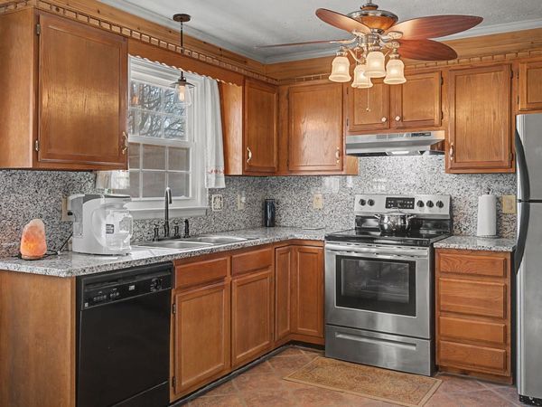 810 Lewis Ct , Madison, TN 37115
