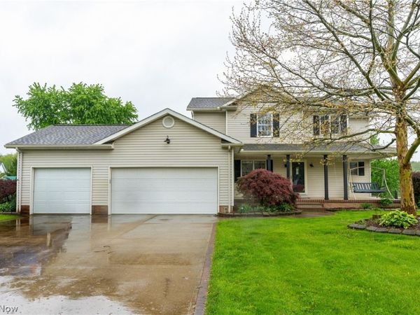 12219 Chestnut Street NW, Canal Fulton, OH 44614