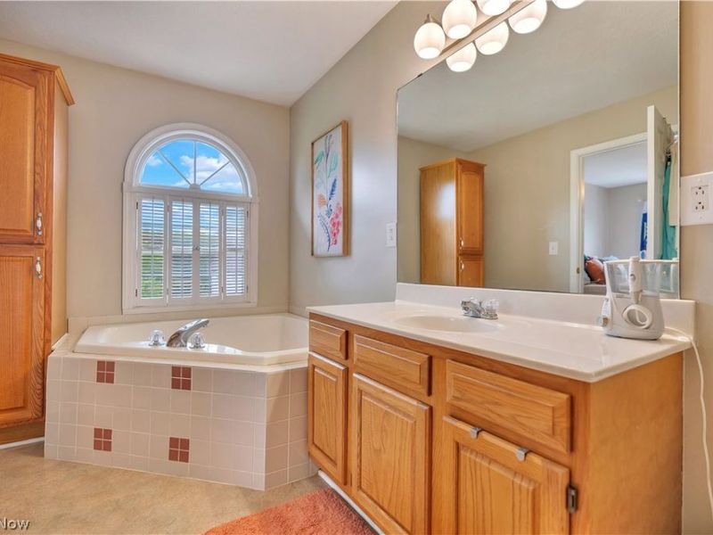 12219 Chestnut Street NW, Canal Fulton, OH 44614 Photo 19