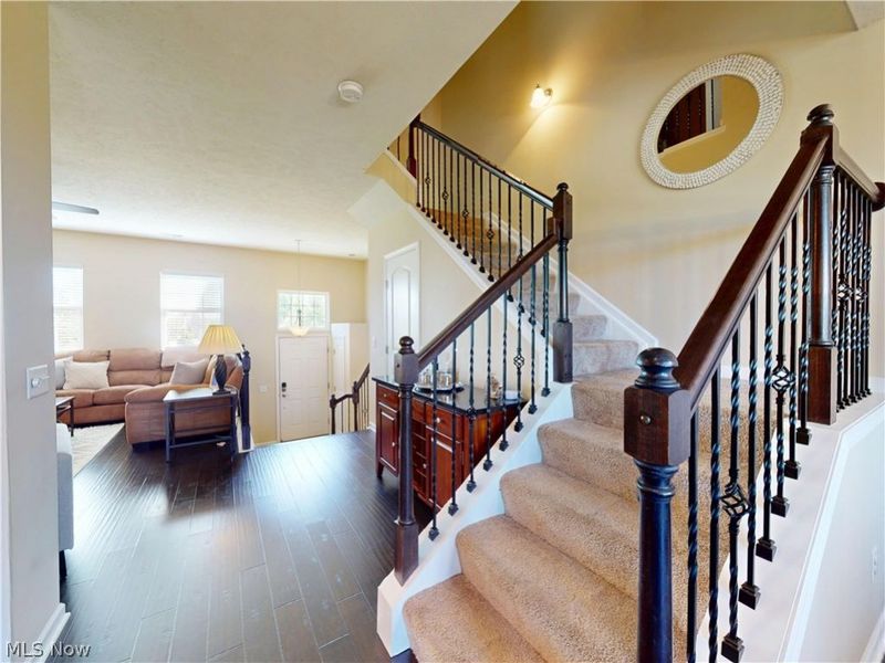 6144 N Pointe Drive, Pepper Pike, OH 44124 Photo 15