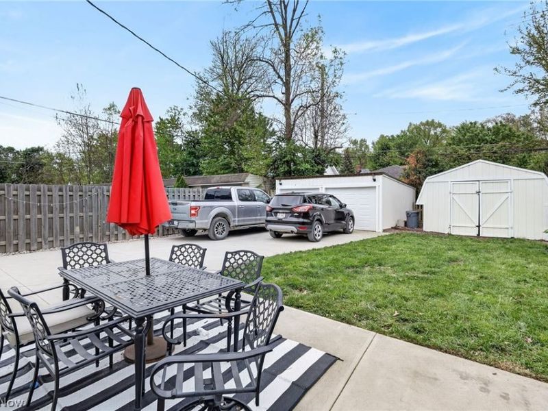 20617 Stanford Avenue, Fairview Park, OH 44126 Photo 5