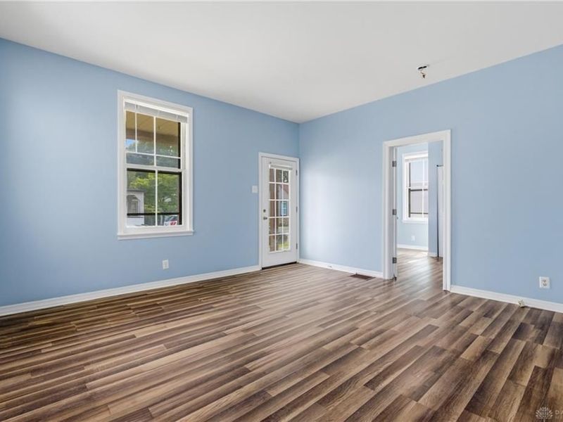 306 W Vine Street, Reading, OH 45215 Photo 4