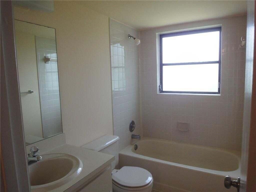 2213 Cypress Island Drive, Unit 308, Pompano Beach, FL 33069 Photo