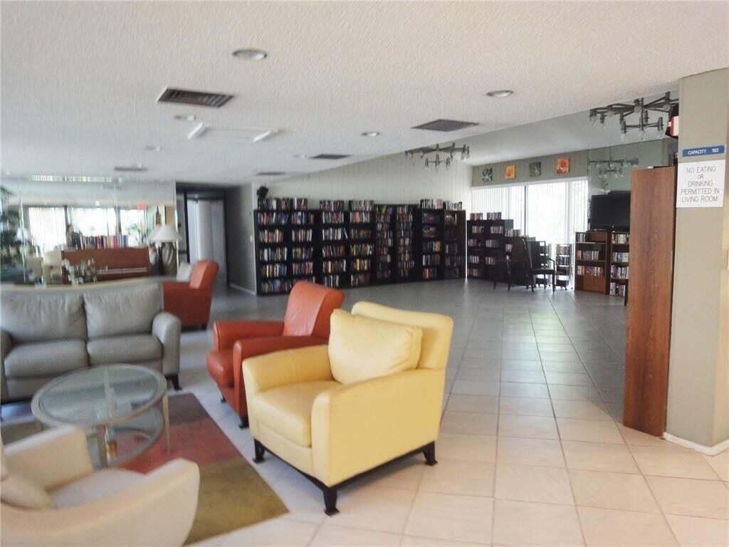 2213 Cypress Island Drive, Unit 308, Pompano Beach, FL 33069 Photo