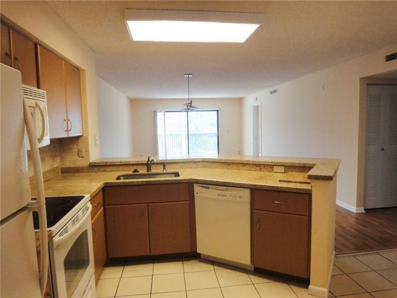 2213 Cypress Island Drive, Unit 308, Pompano Beach, FL 33069 Photo