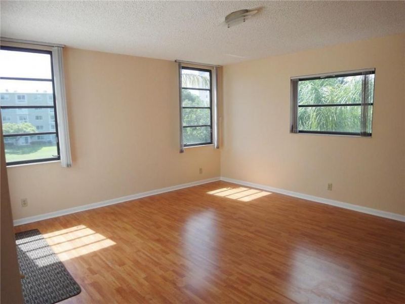 2213 Cypress Island Drive, Unit 308, Pompano Beach, FL 33069 Photo