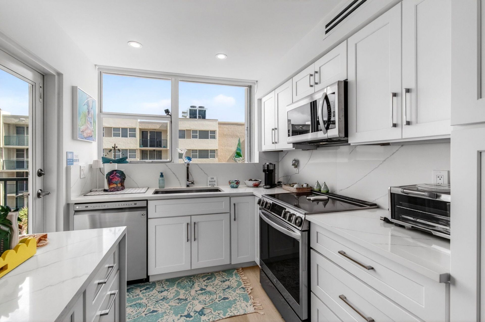 1236 Hillsboro Mile Hillsboro Mile, Unit 406, Hillsboro Beach, FL 33062 Photo