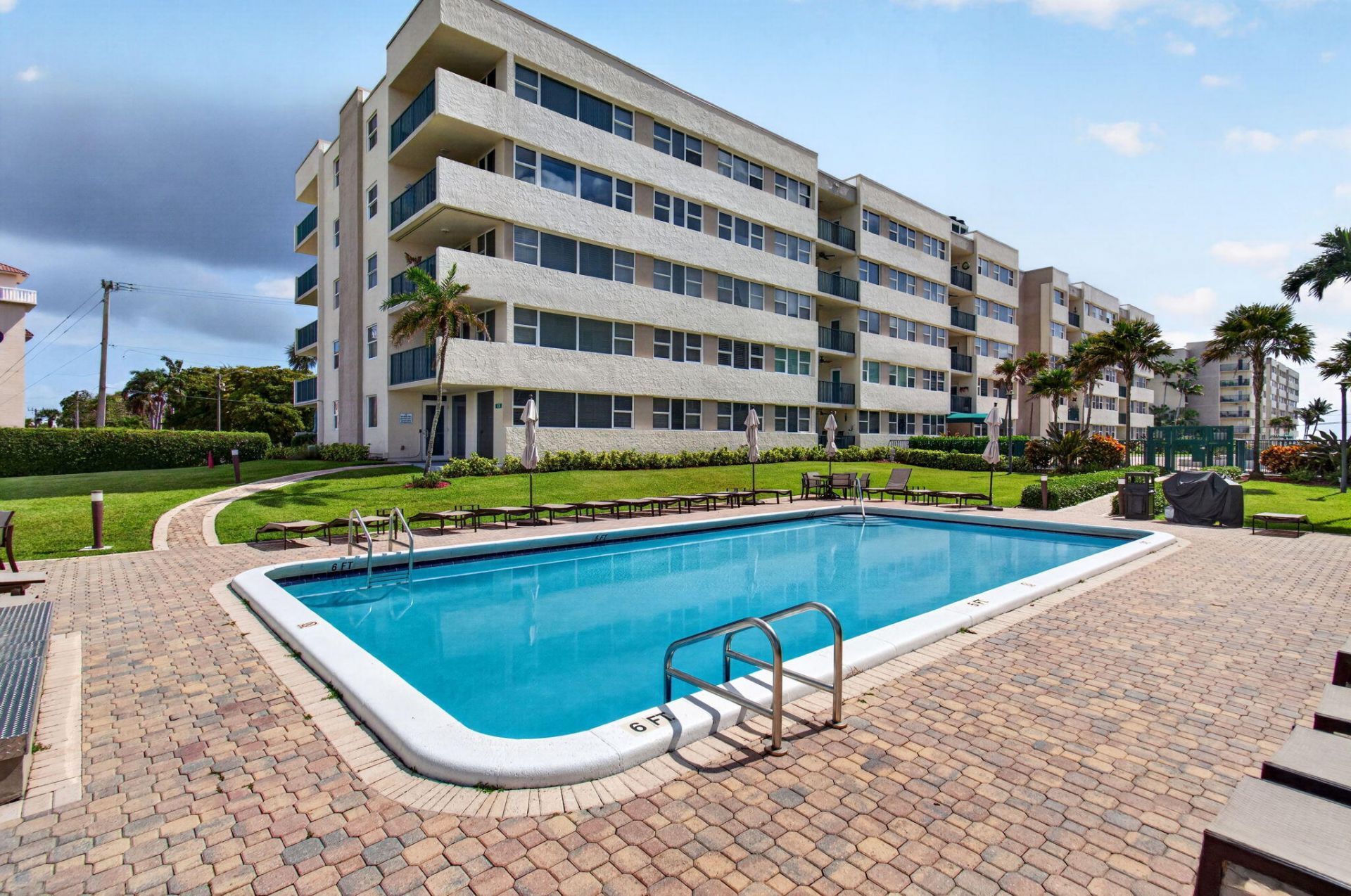 1236 Hillsboro Mile Hillsboro Mile, Unit 406, Hillsboro Beach, FL 33062 Photo