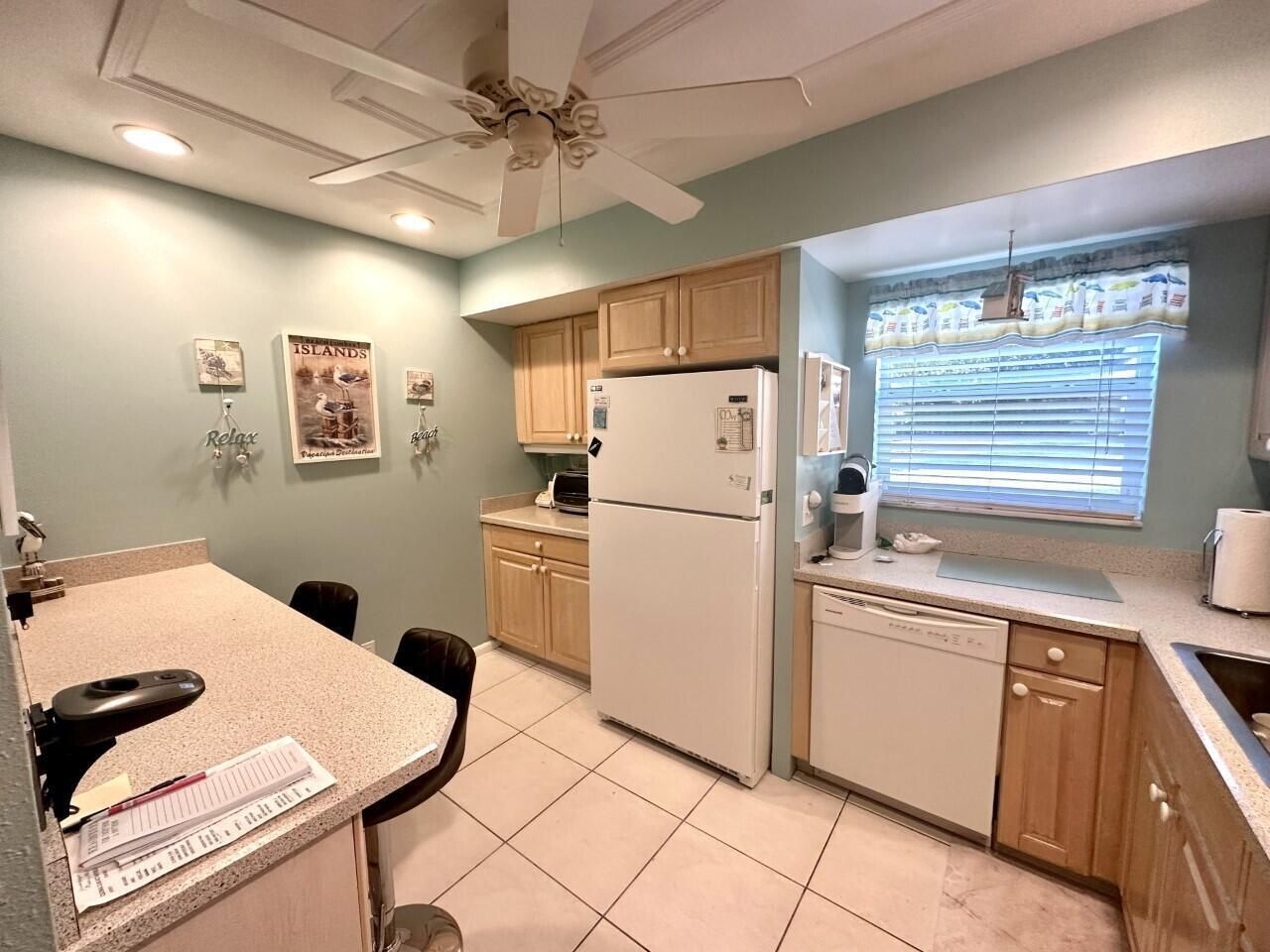 10 Colonial Club Drive, Unit 101, Boynton Beach, FL 33435 Photo
