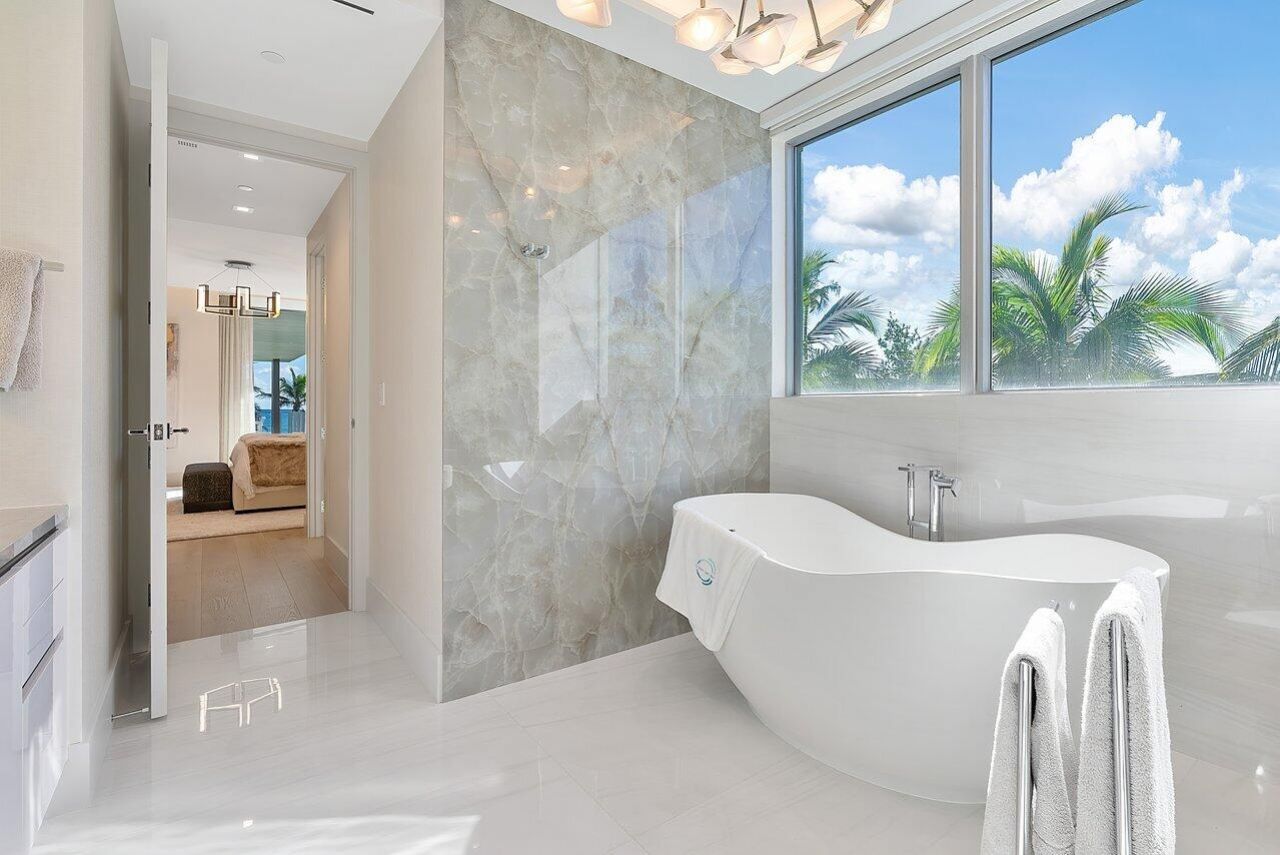 1901 S Ocean Boulevard, Unit 10, Delray Beach, FL 33483 Photo