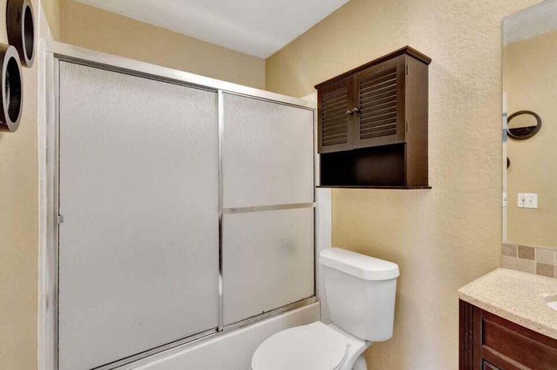 614 Holly Drive, Unit 1, Palm Beach Gardens, FL 33410 Photo
