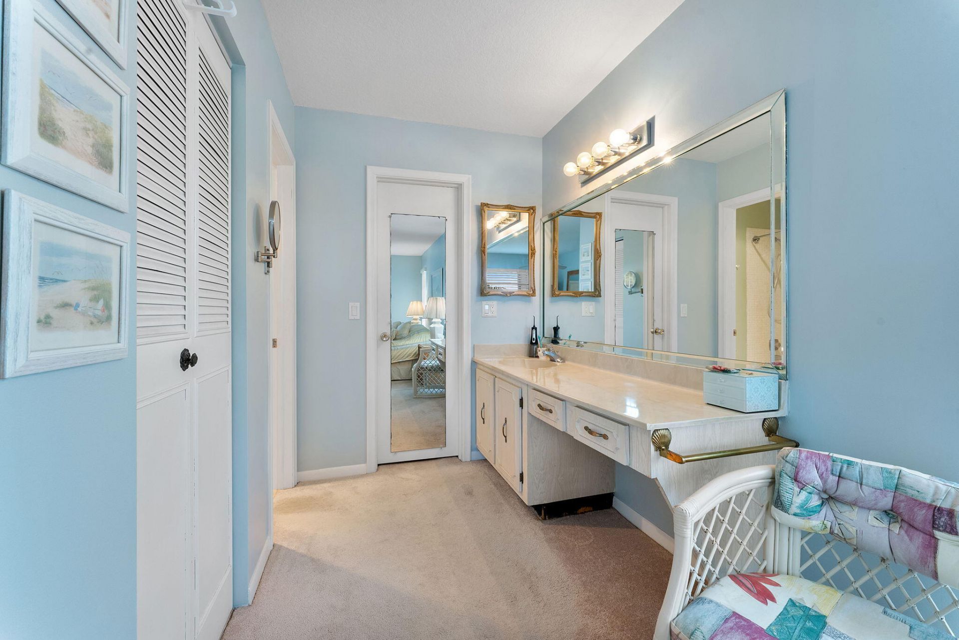 2401 Del-aire Boulevard E, Unit 201, Delray Beach, FL 33445 Photo