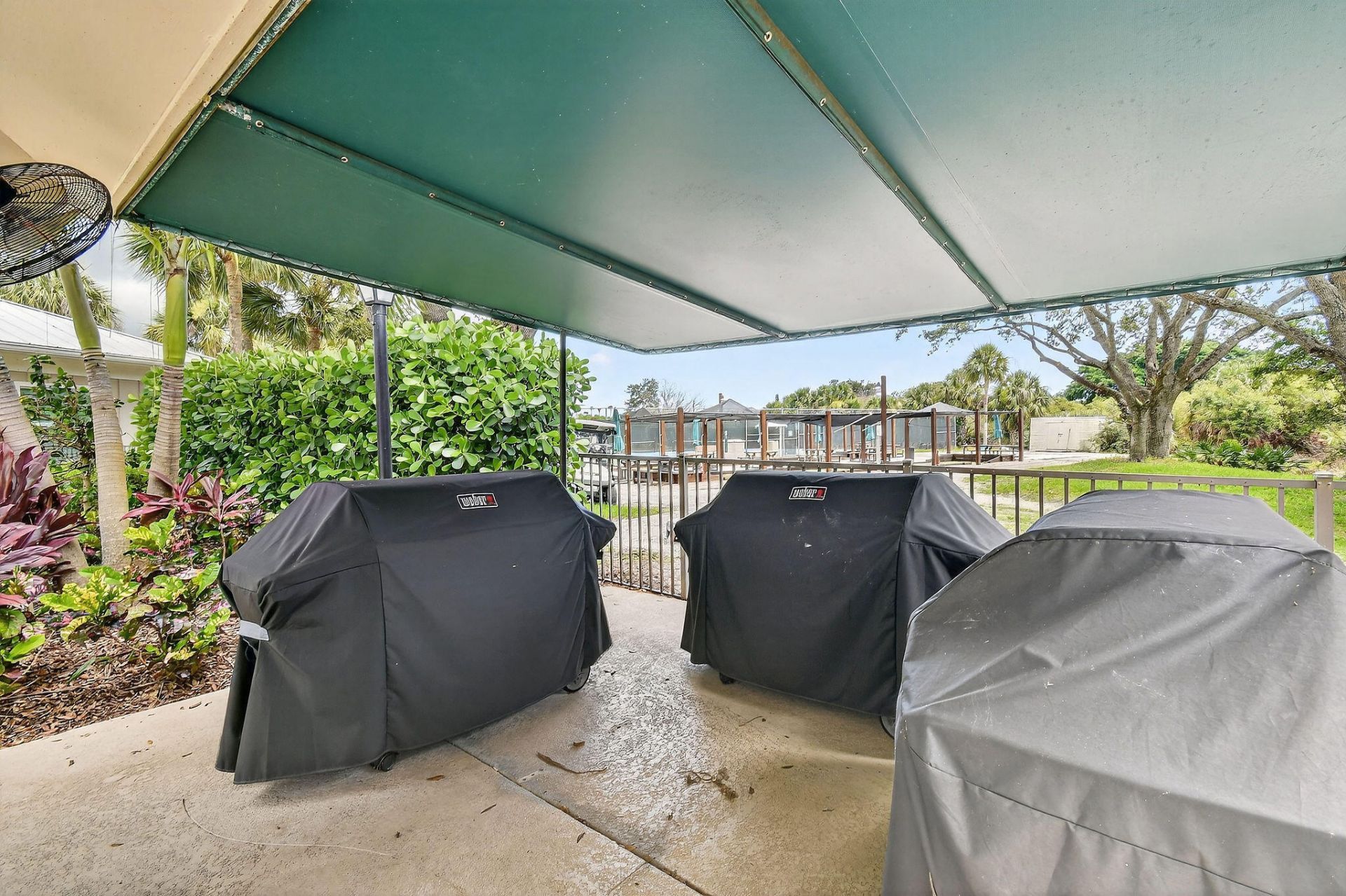 13196 SE Point O Woods Court, Hobe Sound, FL 33455 Photo