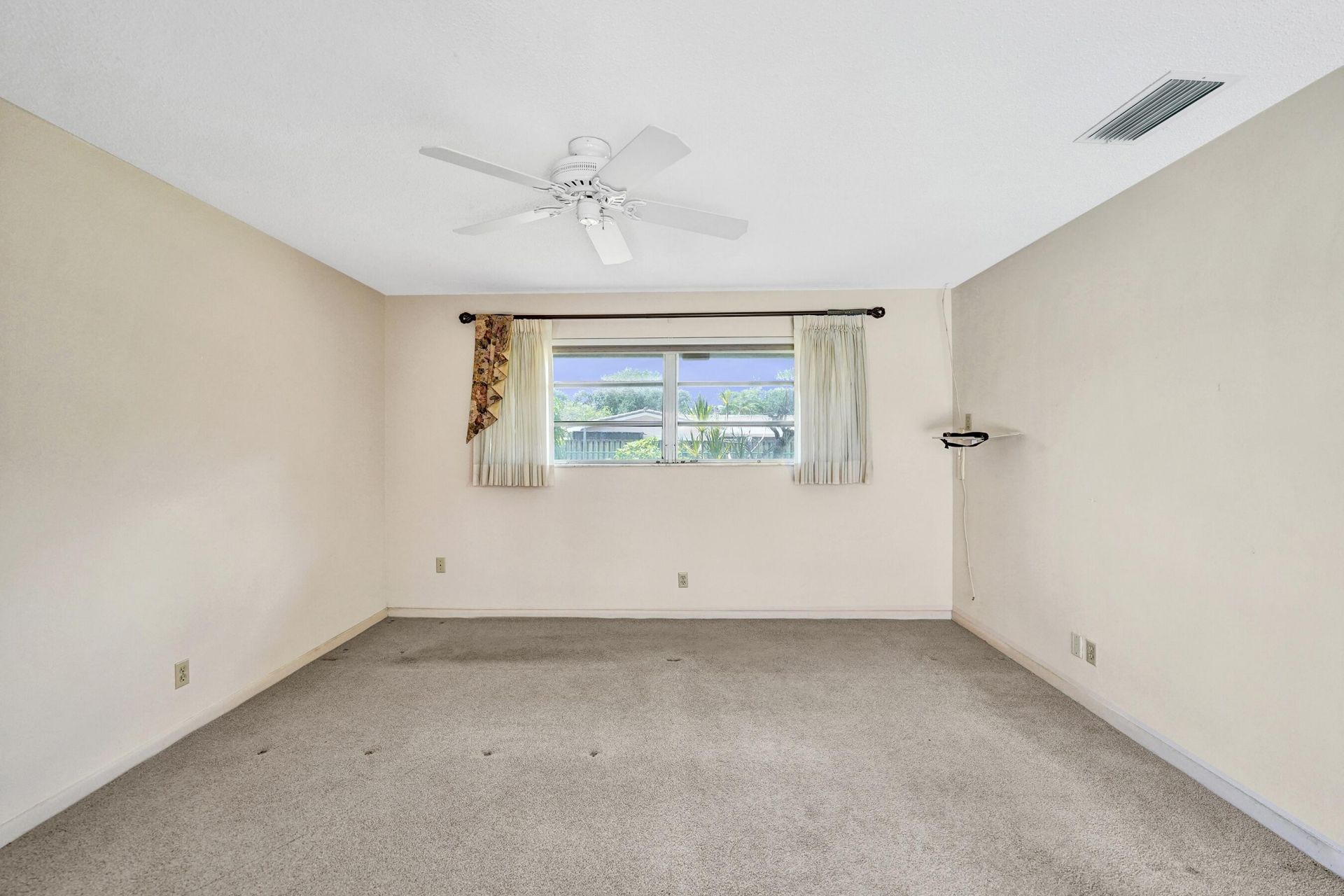 4200 Buchanan Street, Hollywood, FL 33021 Photo