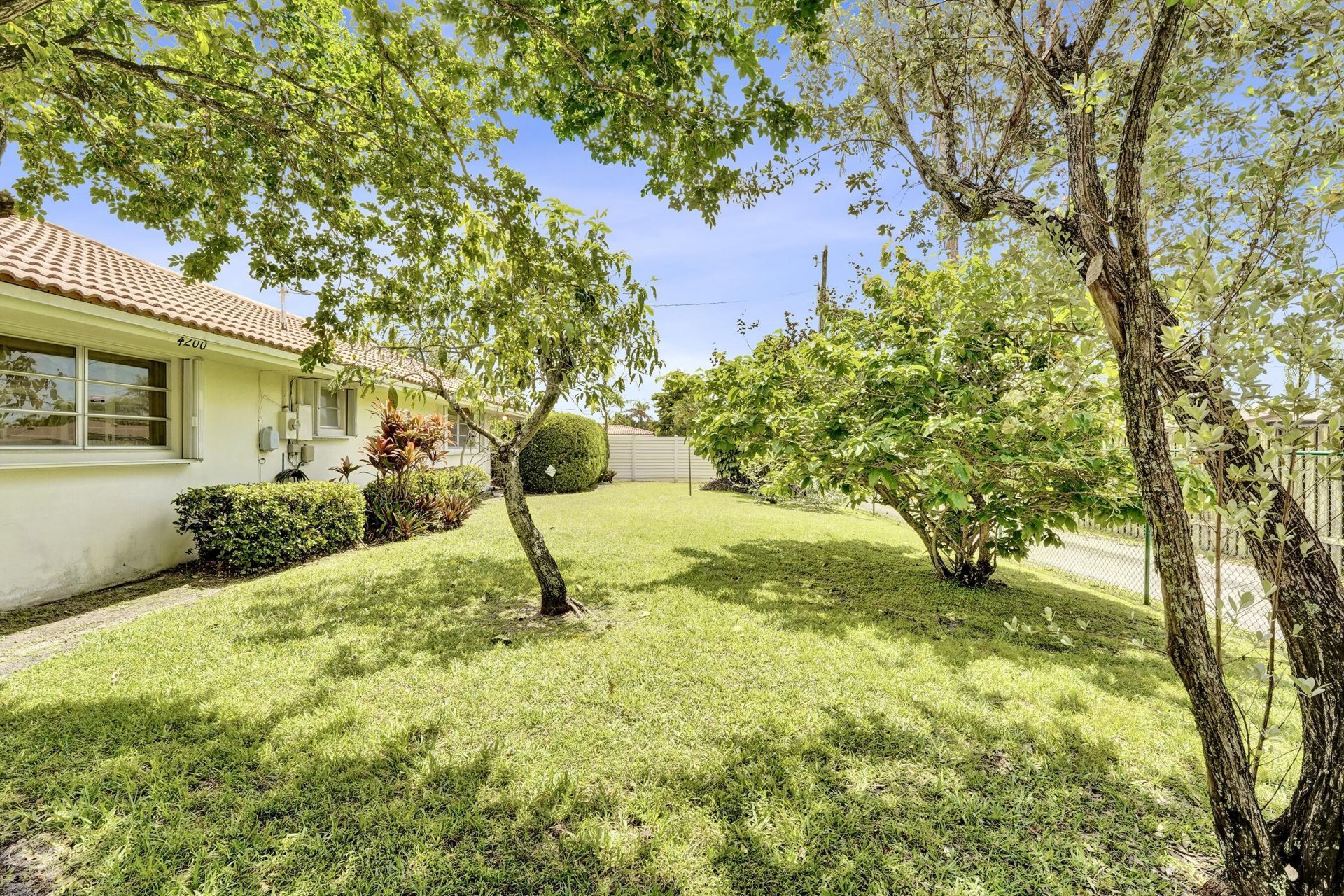 4200 Buchanan Street, Hollywood, FL 33021 Photo