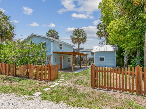 1318 6TH Street S, Jacksonville Beach, FL 32250