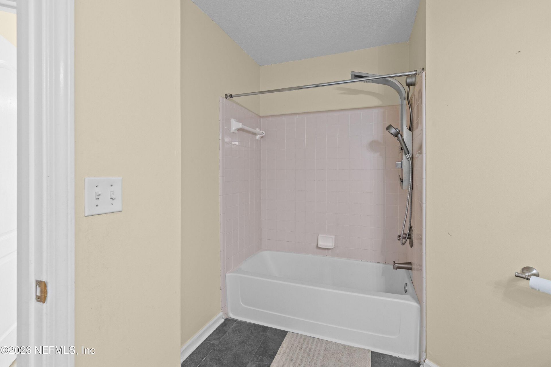 10211 Wellhouse Court, Jacksonville, FL 32220 Photo