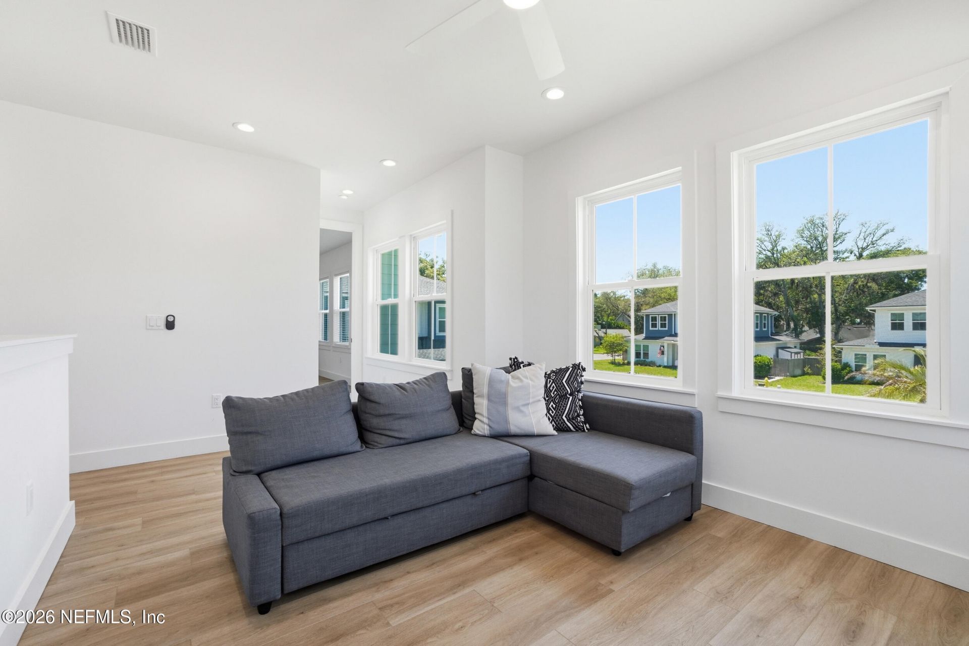 3 Rio Lane, Jacksonville Beach, FL 32250 Photo
