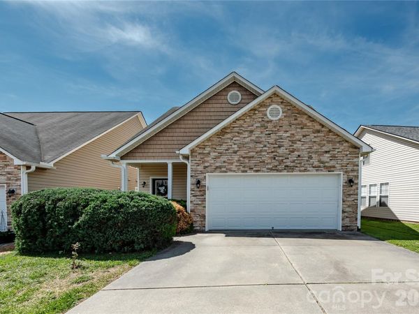 27 Chowan Drive , Fletcher, NC 28732