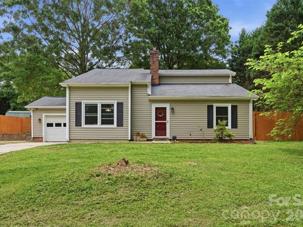 2998 Chestnut Road, Lincolnton, NC 28092