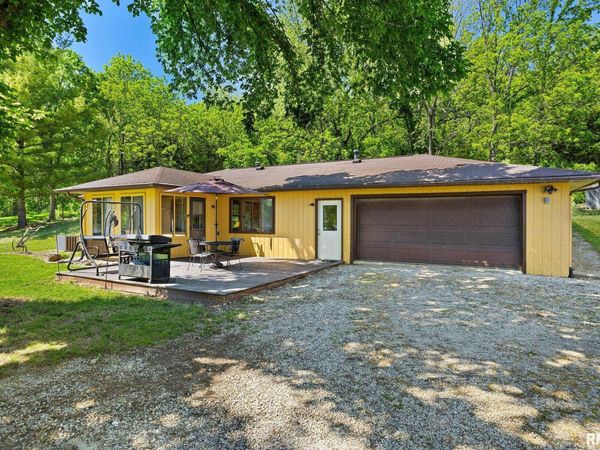 750 WASHBURN Road, Washburn, IL 61570
