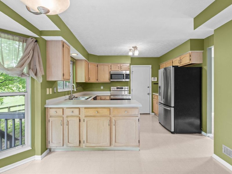 1714 Arborwood Drive, Florence, KY 41042 Photo 12