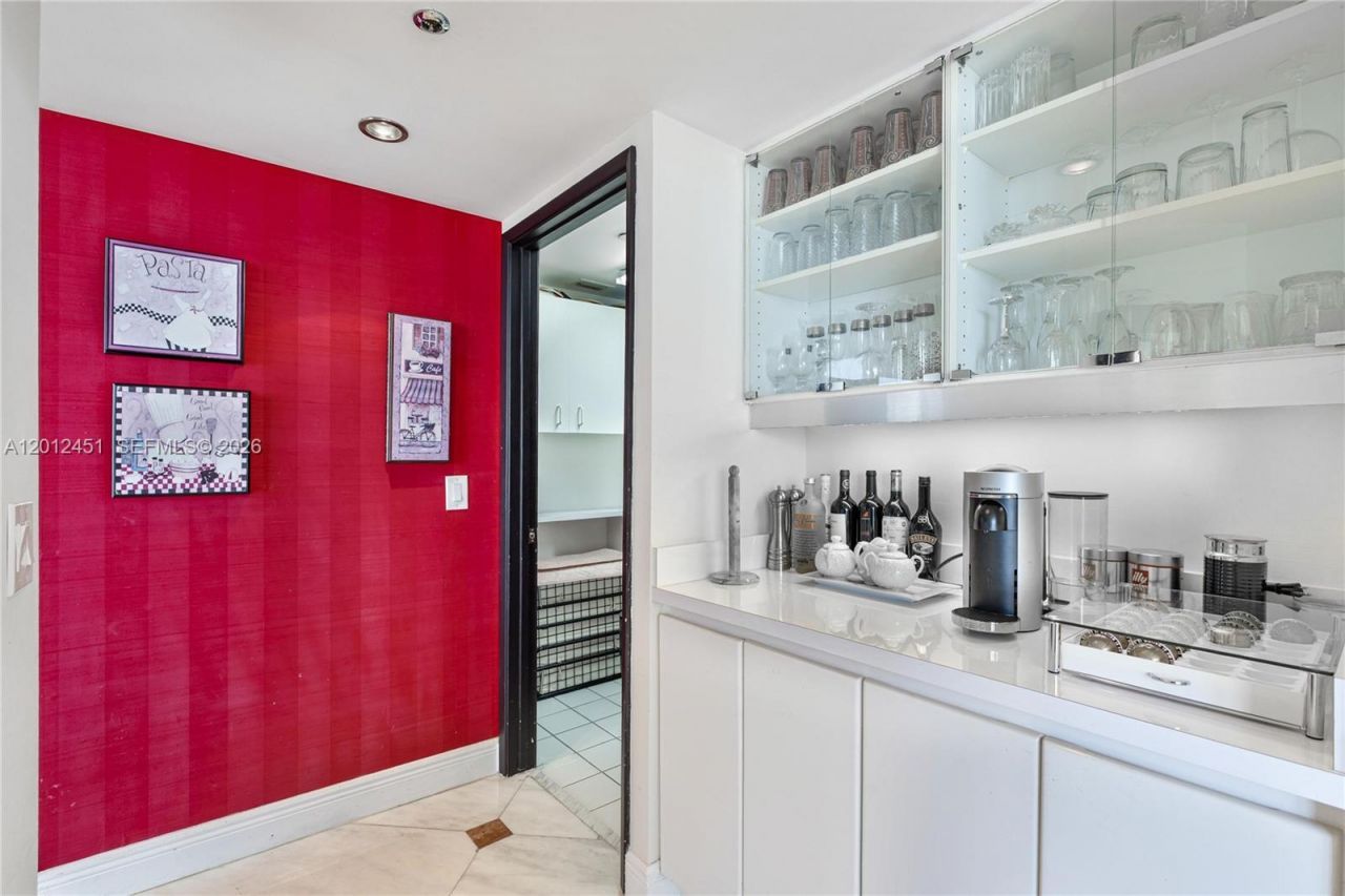 1440 S Ocean Blvd , Unit 5D, Lauderdale by the Sea, FL 33062 Photo