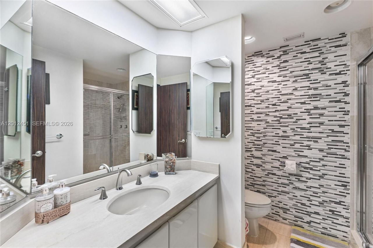 1440 S Ocean Blvd , Unit 5D, Lauderdale by the Sea, FL 33062 Photo