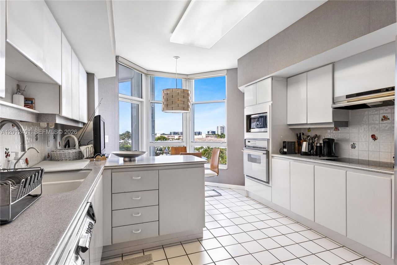 1440 S Ocean Blvd , Unit 5D, Lauderdale by the Sea, FL 33062 Photo