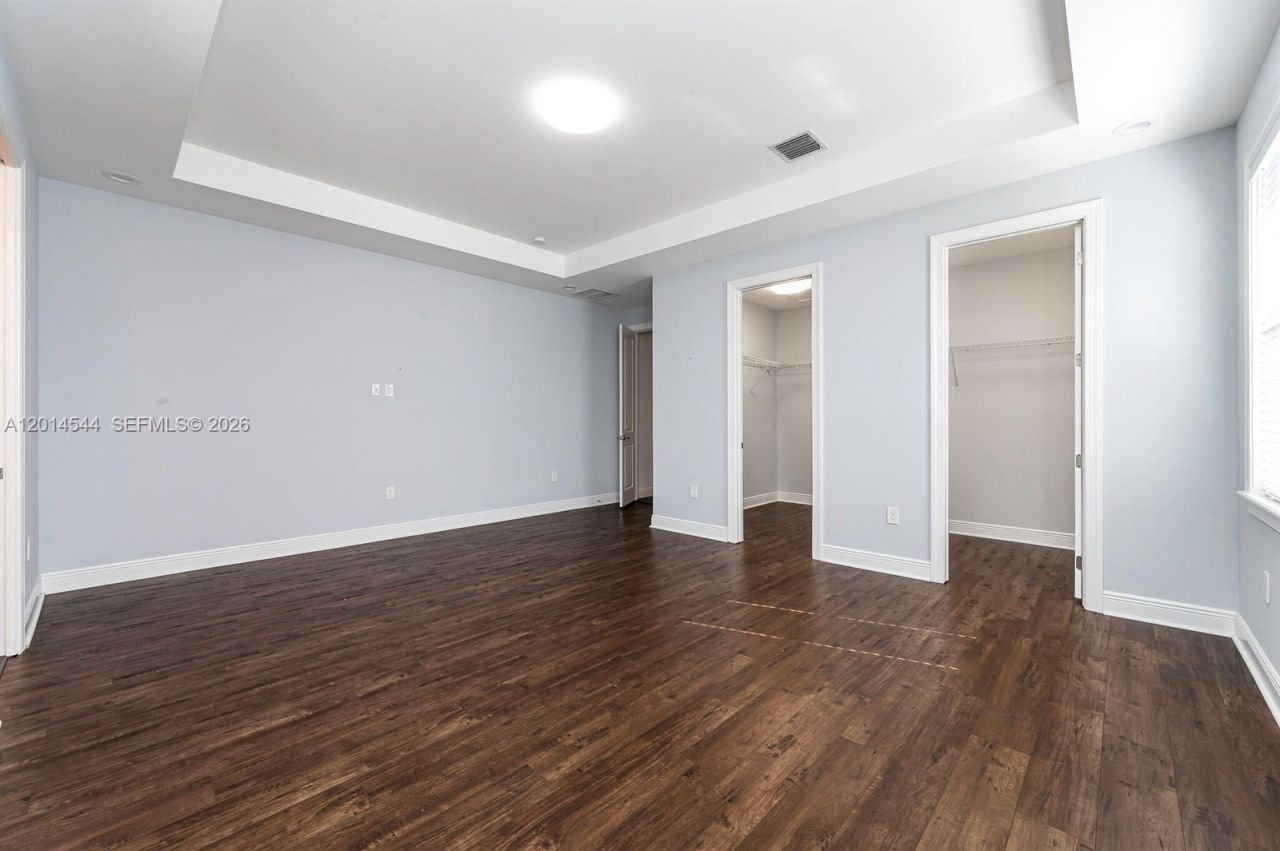 1031 NE 13th Ave , Fort Lauderdale, FL 33304 Photo