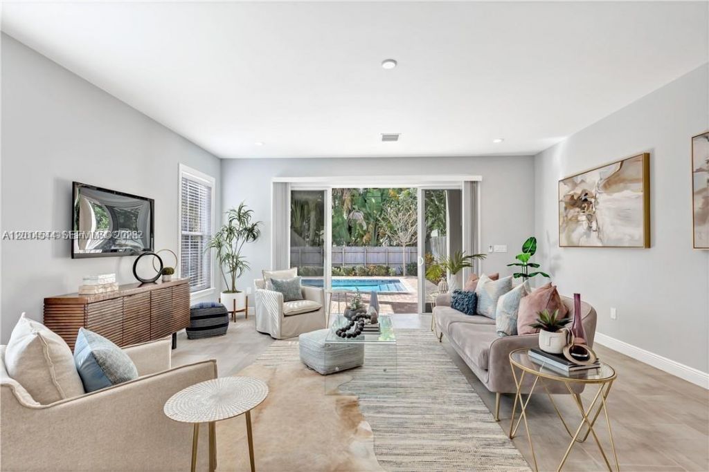 1031 NE 13th Ave , Fort Lauderdale, FL 33304 Photo