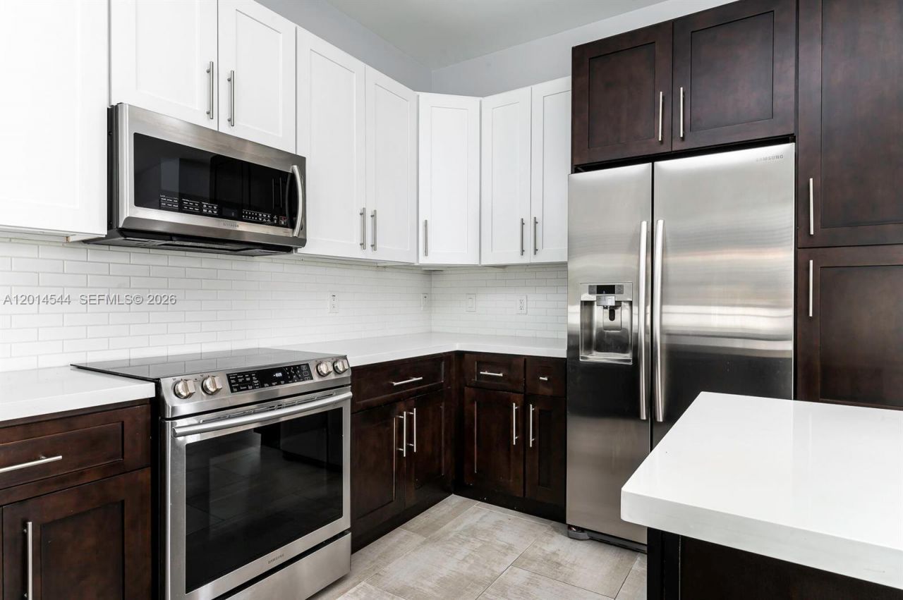 1031 NE 13th Ave , Fort Lauderdale, FL 33304 Photo