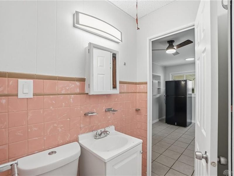 8741 Neptune Drive, Springfield Township, OH 45231 Photo 12