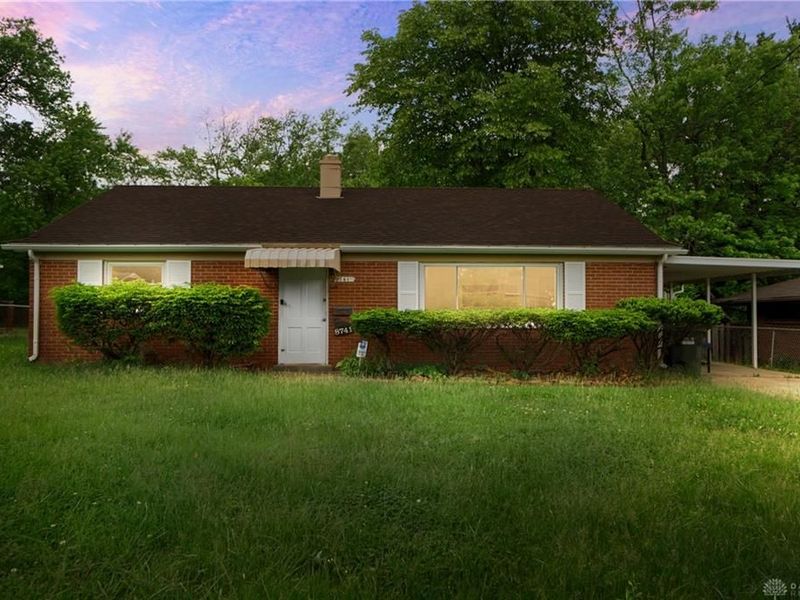8741 Neptune Drive, Springfield Township, OH 45231 Photo 2