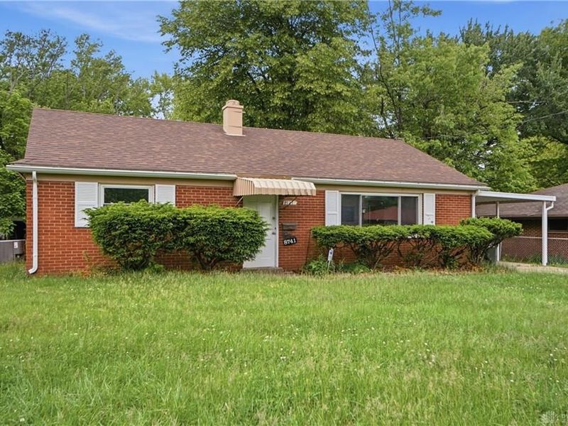 8741 Neptune Drive, Springfield Township, OH 45231 Photo 3