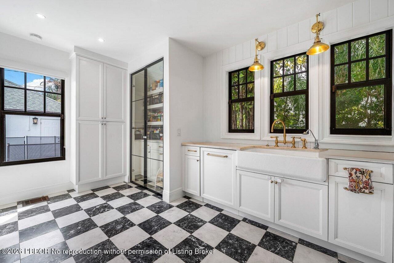 432 29th Street, West Palm Beach, FL 33407 Photo