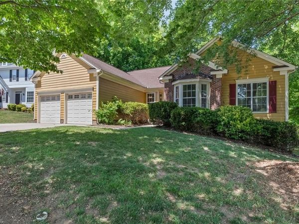 11823 Harris Ridge Drive, Charlotte, NC 28269