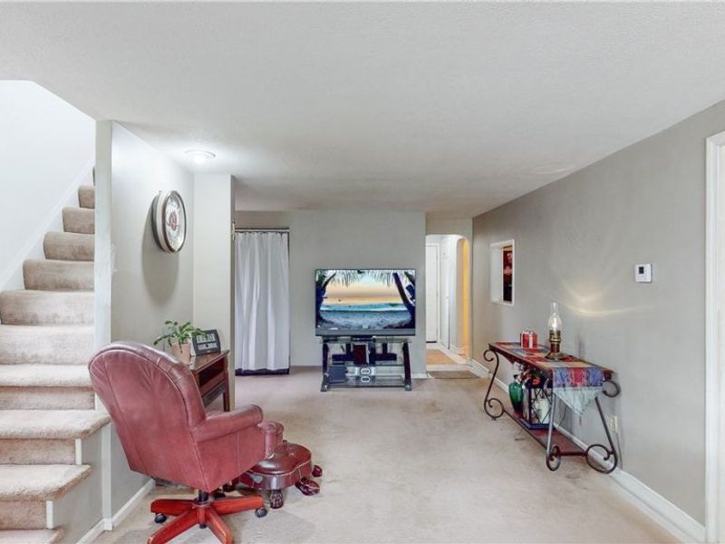 2574 South Street, Lakemore, OH 44250 Photo 5