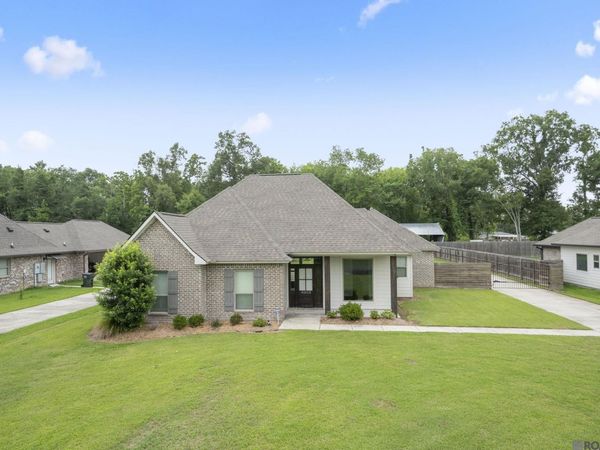 41512 Merritt Evans Rd, Prairieville, LA 70769