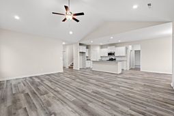 92 Cove Ln. photo 4